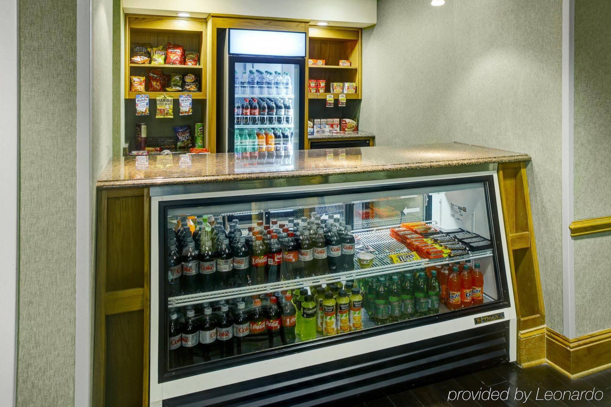 Holiday Inn Express Hotel & Suites Atlanta Buckhead By Ihg Kültér fotó